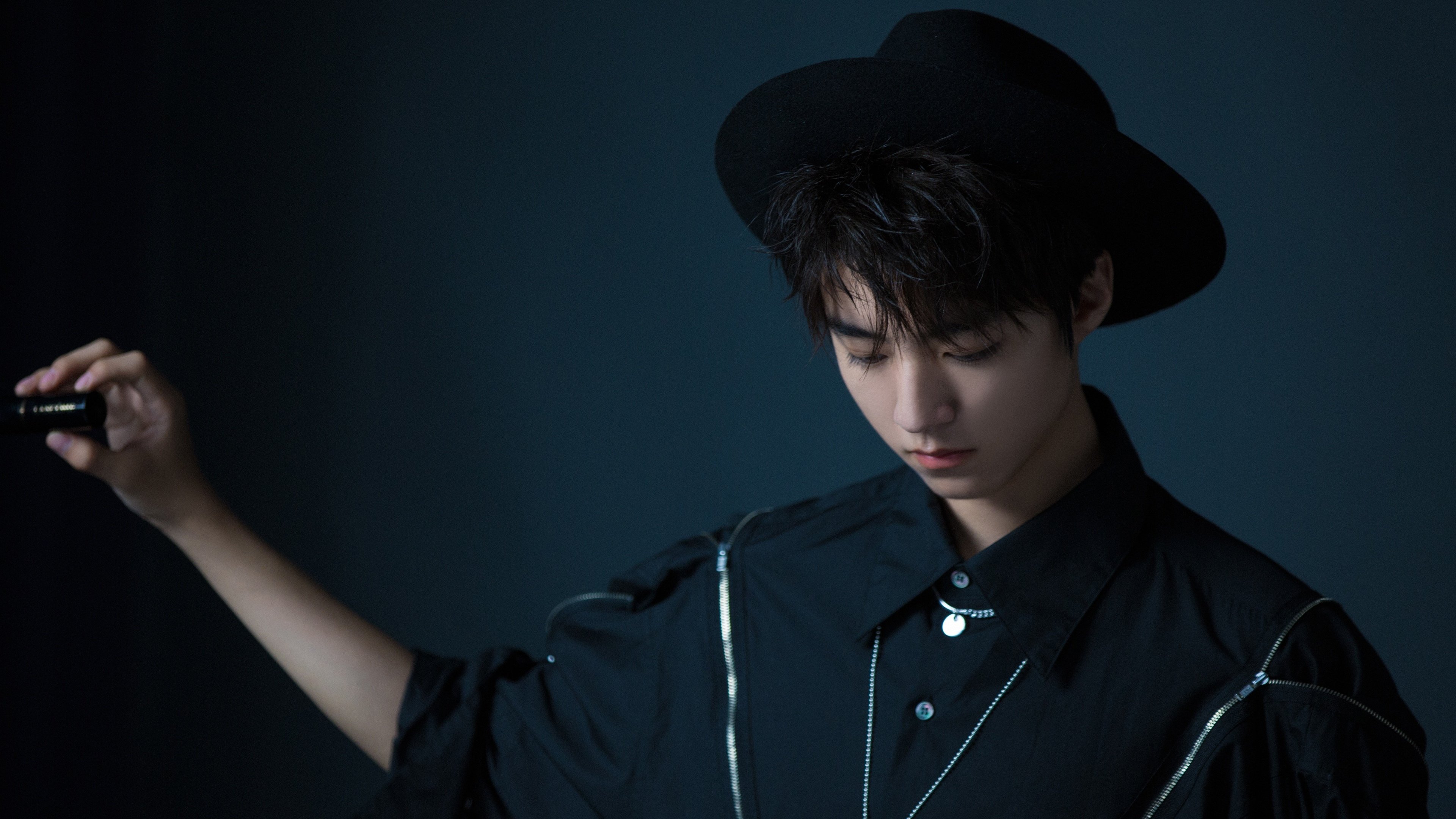 AYX GAME-自由泳滑行段距离延长明显，自由泳滑行动作巧的视频