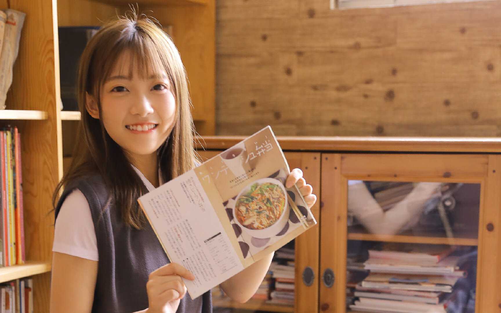 布克表示太阳要保持专注打好每一场，太阳靠布克还是保罗