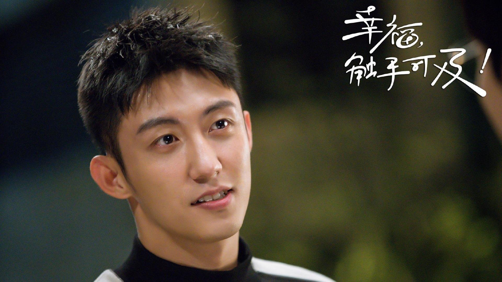 爱游戏app-蛙泳项目南非女将连创佳绩，女子蛙泳世界冠军