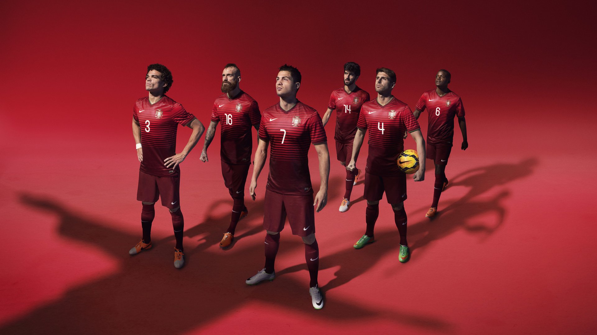 特色青训基地引入国际优秀教练,打造高水平人才培养体系,青训学校