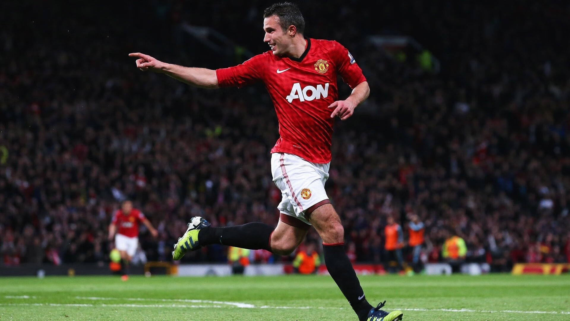 英超俱乐部商业赞助持续增加,财力雄厚,英超俱乐部能盈利吗